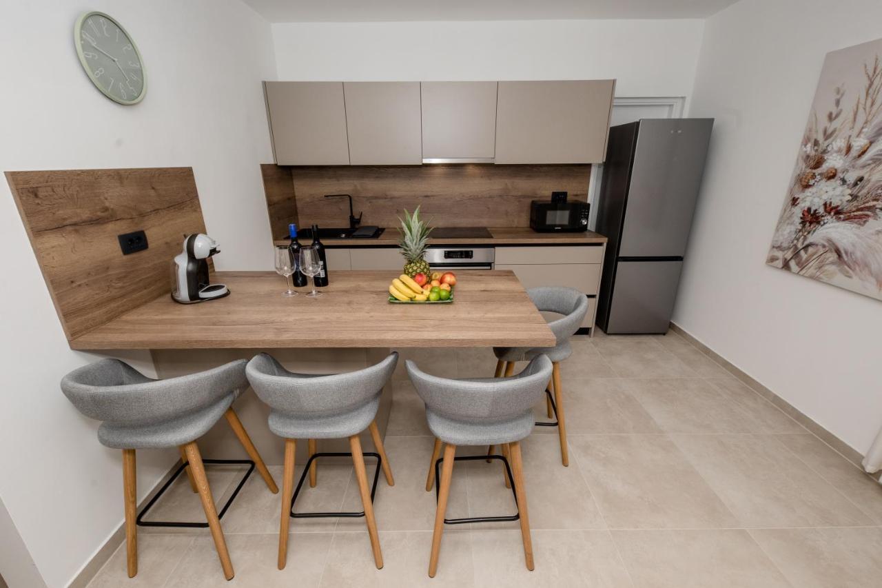 Peaceful Haven Near The Sea-Apartments Torlak Rab Banjol Екстериор снимка
